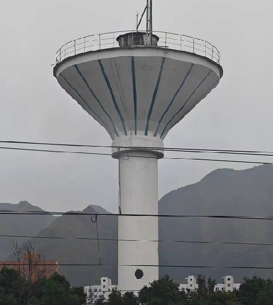 水塔拆除公司：安全至上，為城市建設(shè)提供有力支持